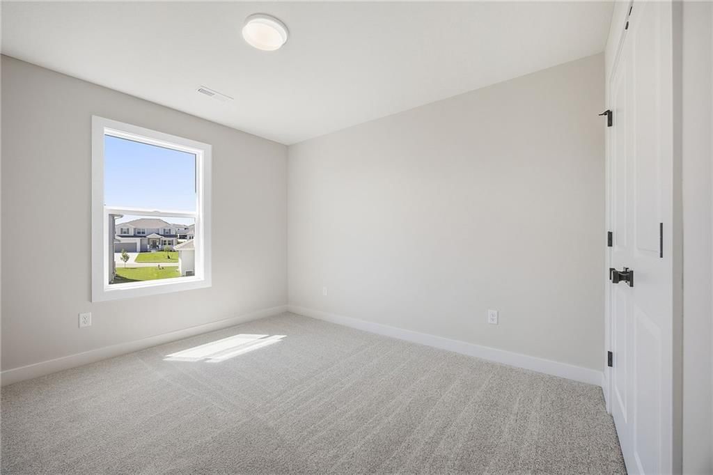 15379 W 171 Terrace — photo 31