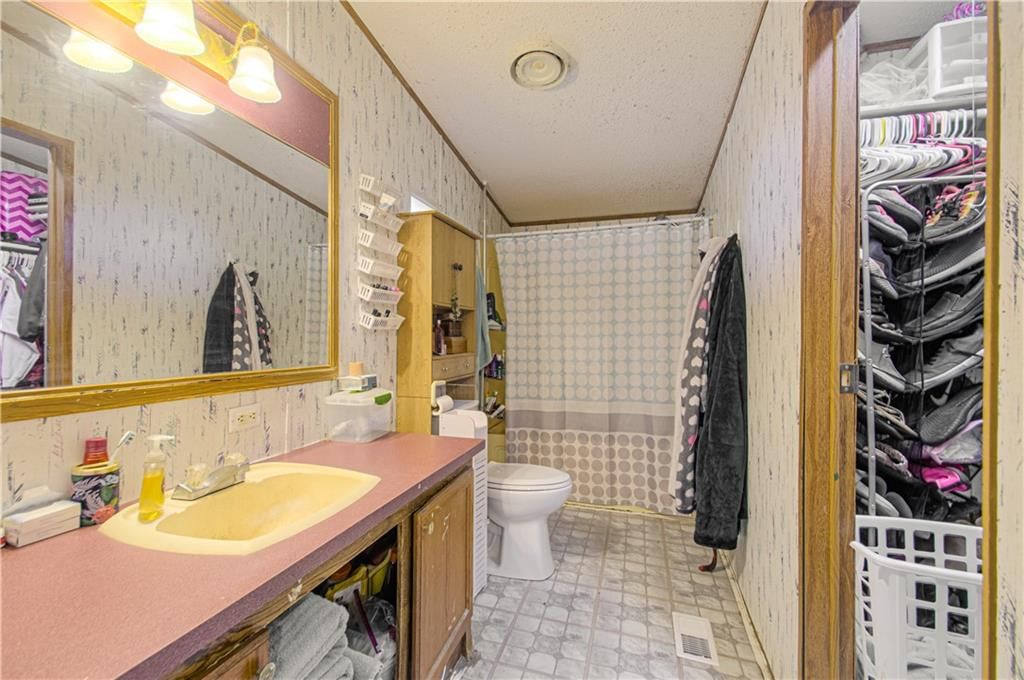 25109 Pleasant Valley Road — photo 17