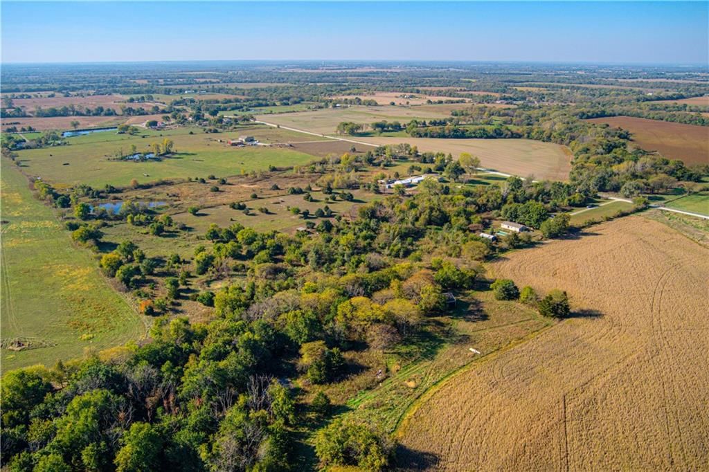 25109 Pleasant Valley Road — photo 40