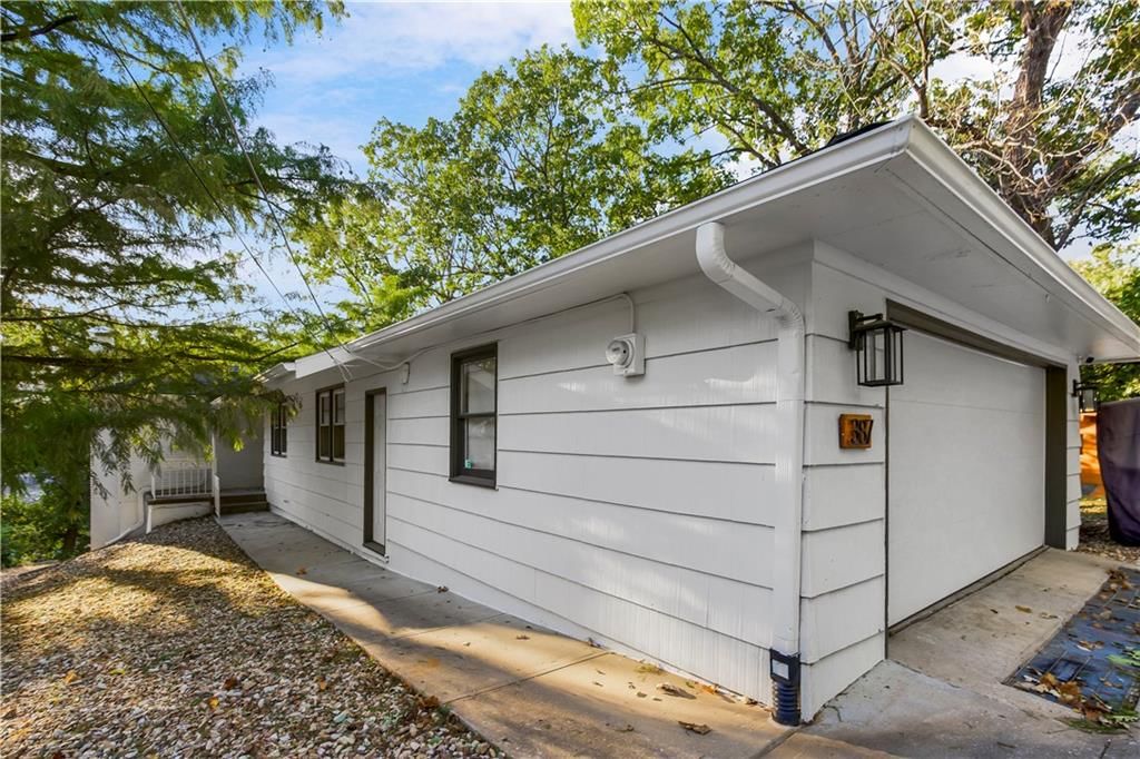 387 NW North Shore Drive — photo 3