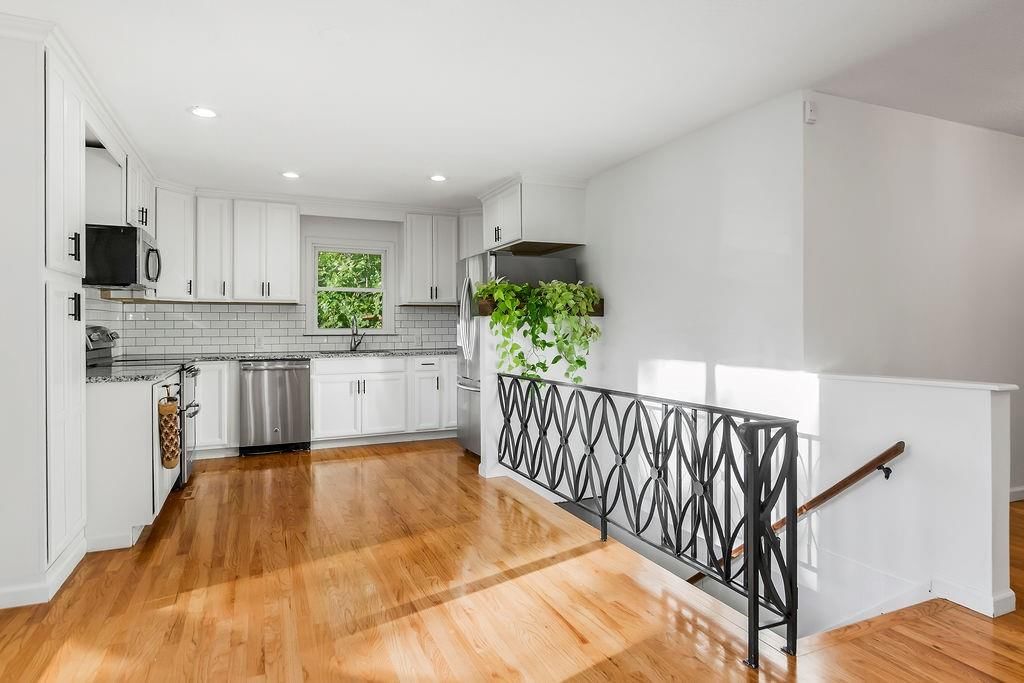 387 NW North Shore Drive — photo 5