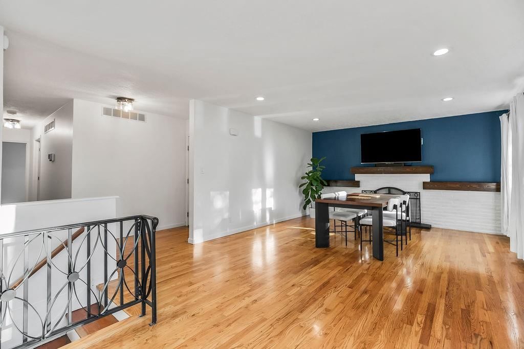 387 NW North Shore Drive — photo 8