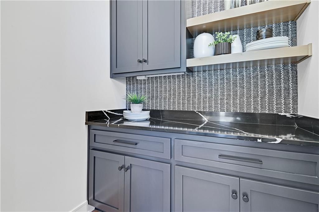 17012 Parkhill Street — photo 15