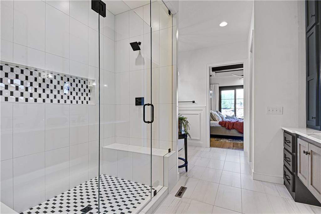 17012 Parkhill Street — photo 23