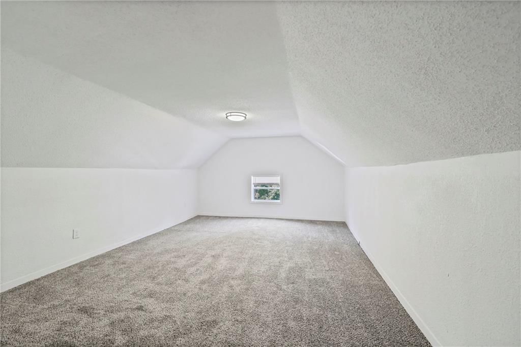 701 Elmwood Avenue — photo 48