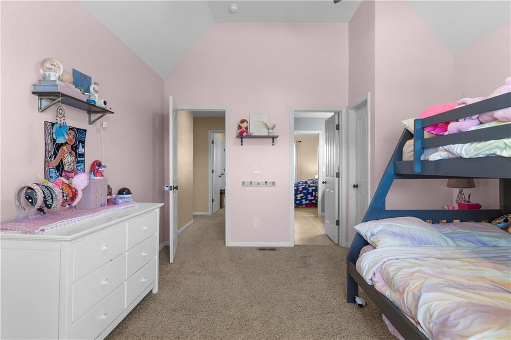 Photo 17 of 30 - 16045 NW 124th Street