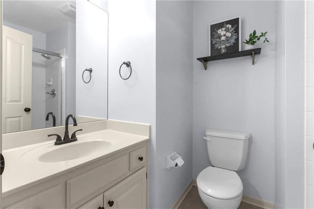 Photo 21 of 30 - 16045 NW 124th Street