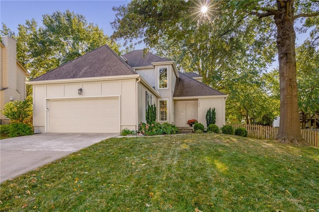 11422 Conser Street, Overland Park, KS