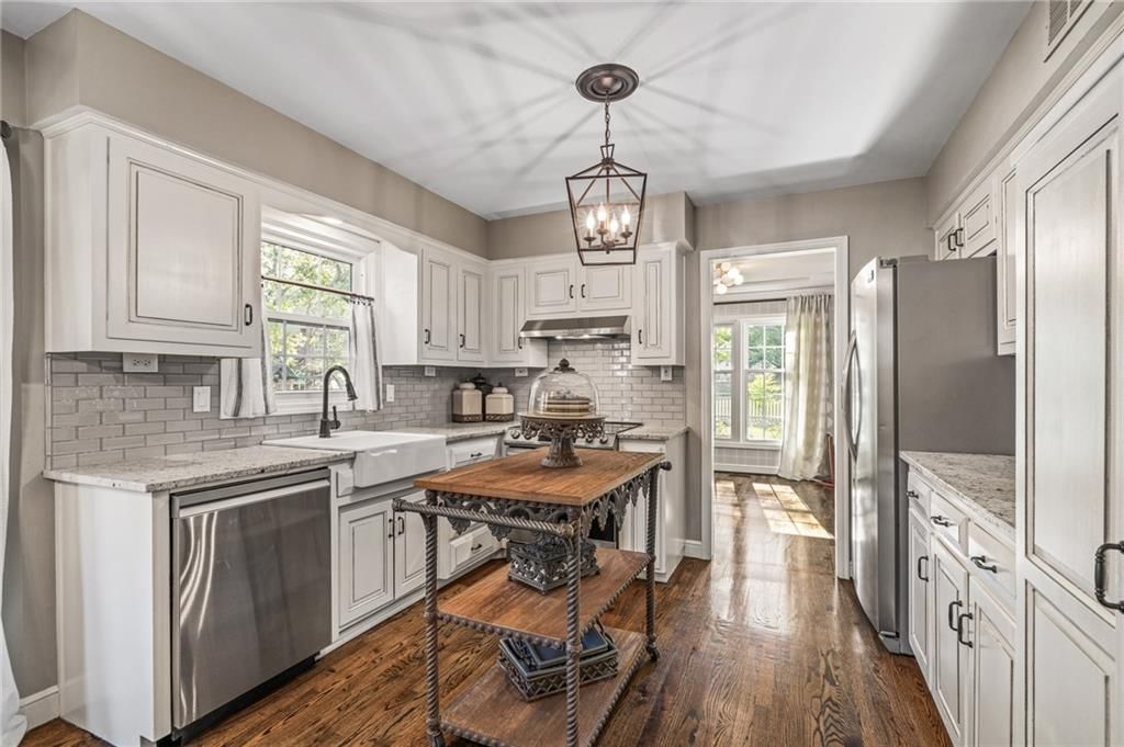 11422 Conser Street — photo 15