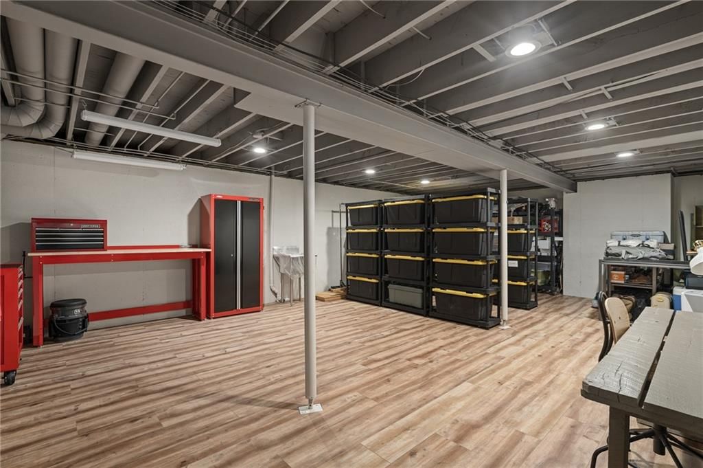 11422 Conser Street — photo 36