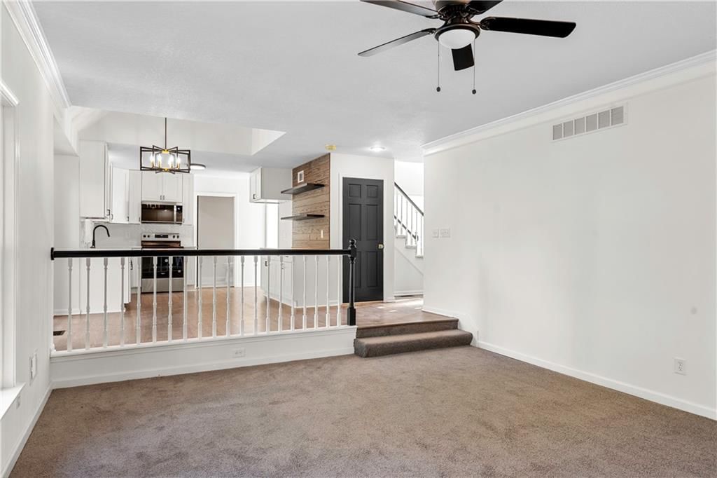 8707 N Lydia Avenue — photo 11