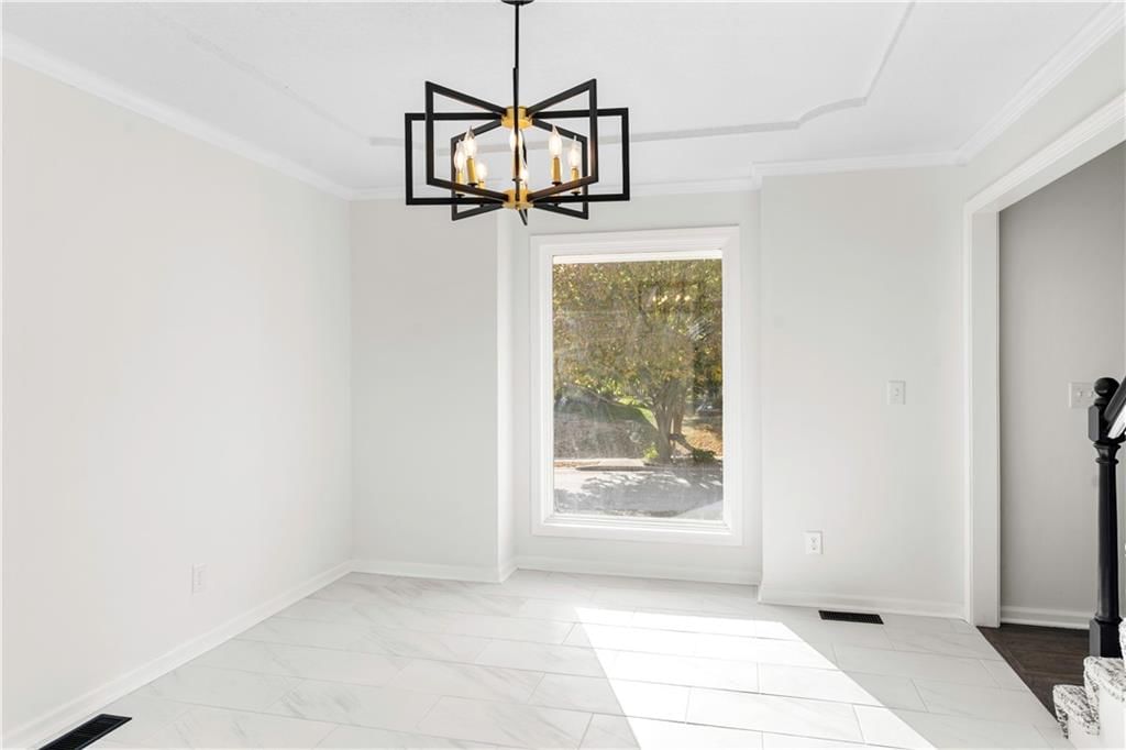8707 N Lydia Avenue — photo 15