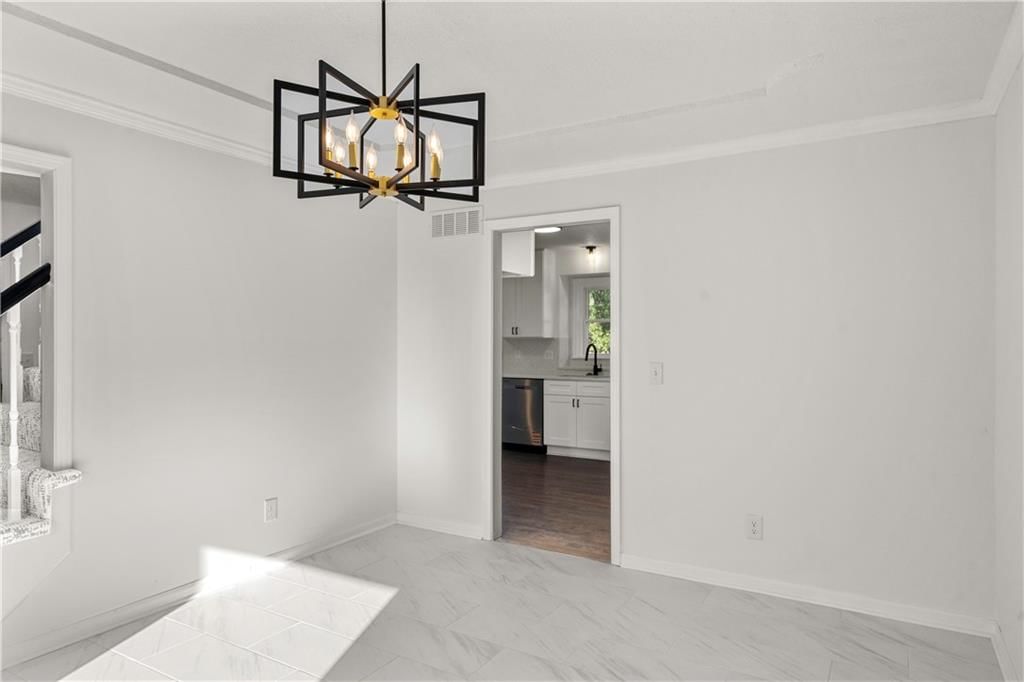 8707 N Lydia Avenue — photo 16