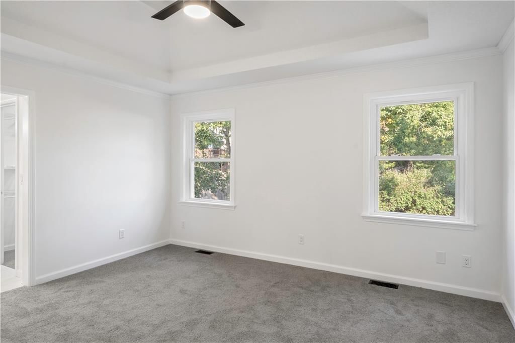 8707 N Lydia Avenue — photo 21