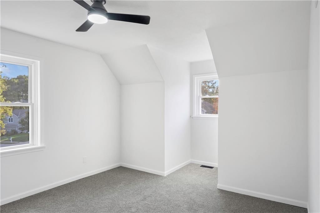 8707 N Lydia Avenue — photo 27