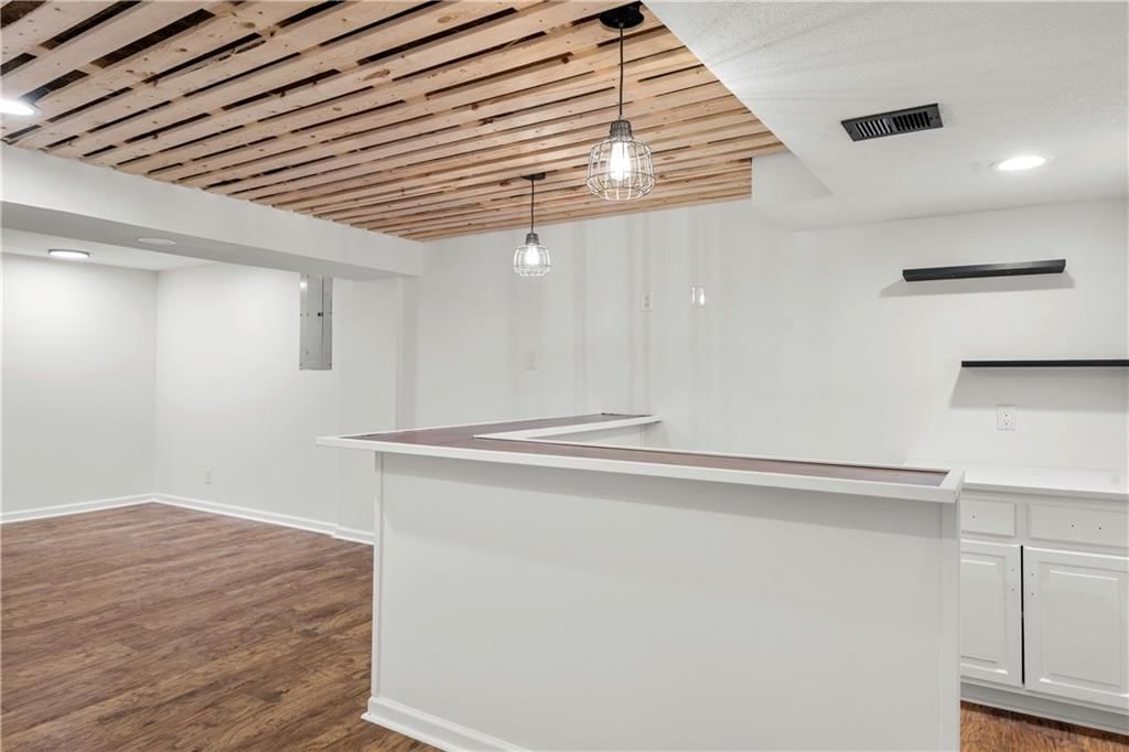 8707 N Lydia Avenue — photo 33