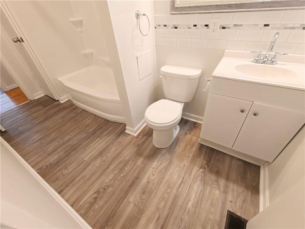 9218 Mckinley Street — photo 14