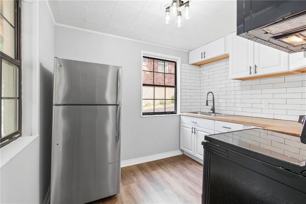 1316 N Main Street — photo 25