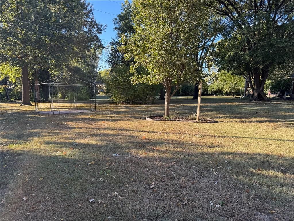 314 SW Walnut Street — photo 21