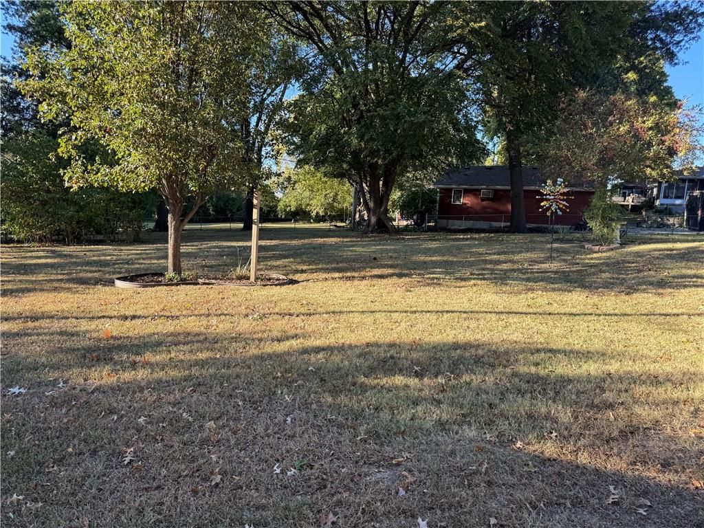 314 SW Walnut Street — photo 22