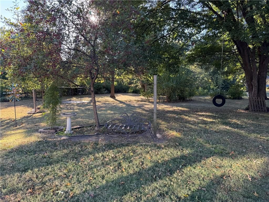 314 SW Walnut Street — photo 31