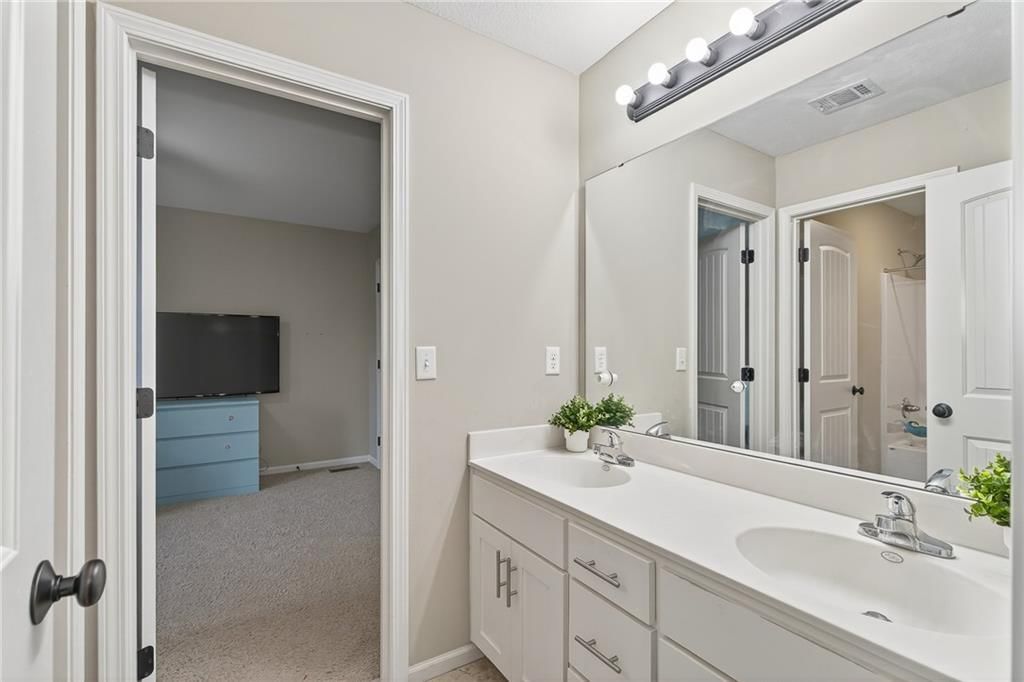 2224 NE 112th Street — photo 32