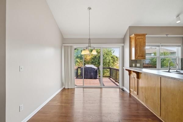 627 N POPLAR Street — photo 11