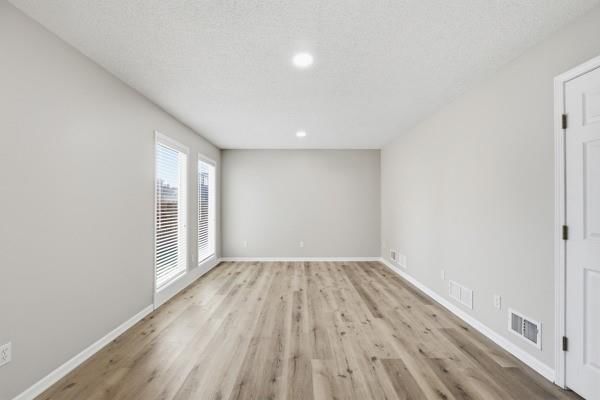 627 N POPLAR Street — photo 33