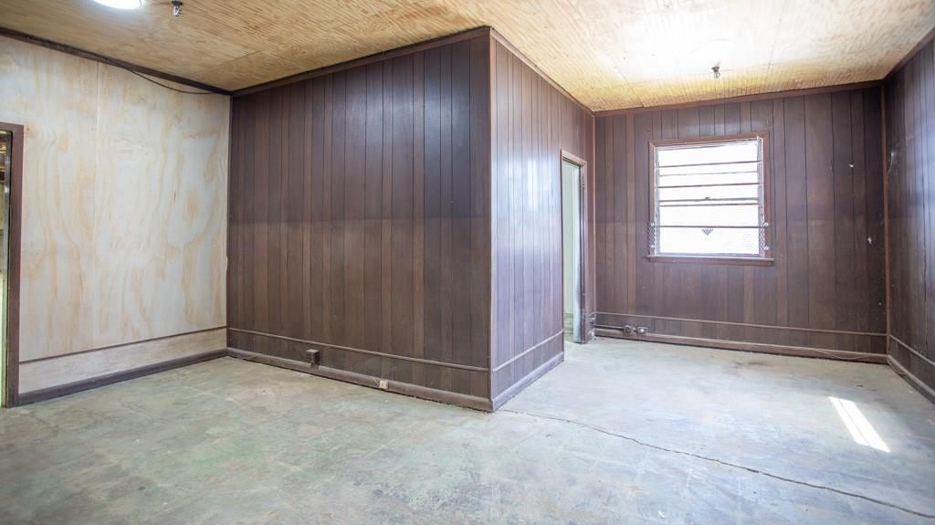 3812 Bennington Avenue — photo 10