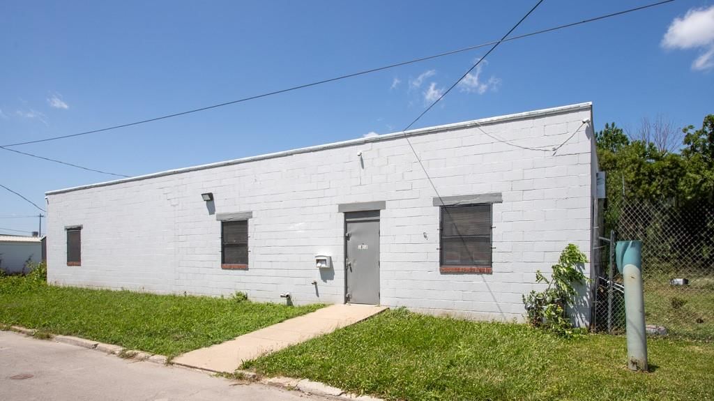 3812 Bennington Avenue — photo 18