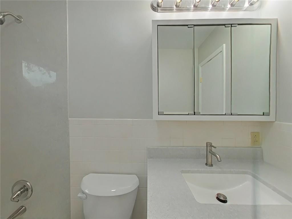 5304 Frederick Boulevard — photo 17