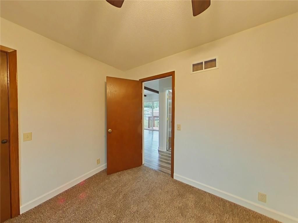 5304 Frederick Boulevard — photo 25