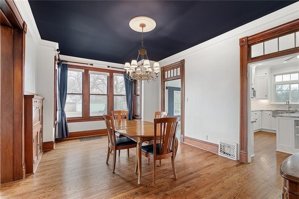 503 Marshall Street — photo 10