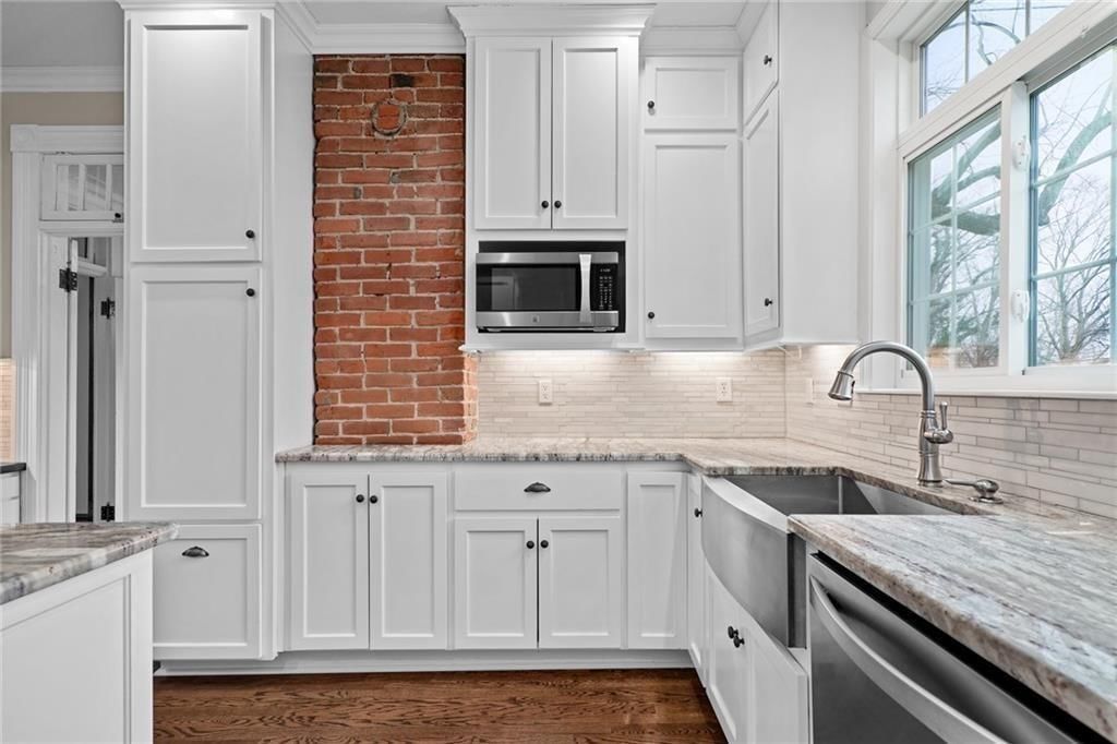 503 Marshall Street — photo 16