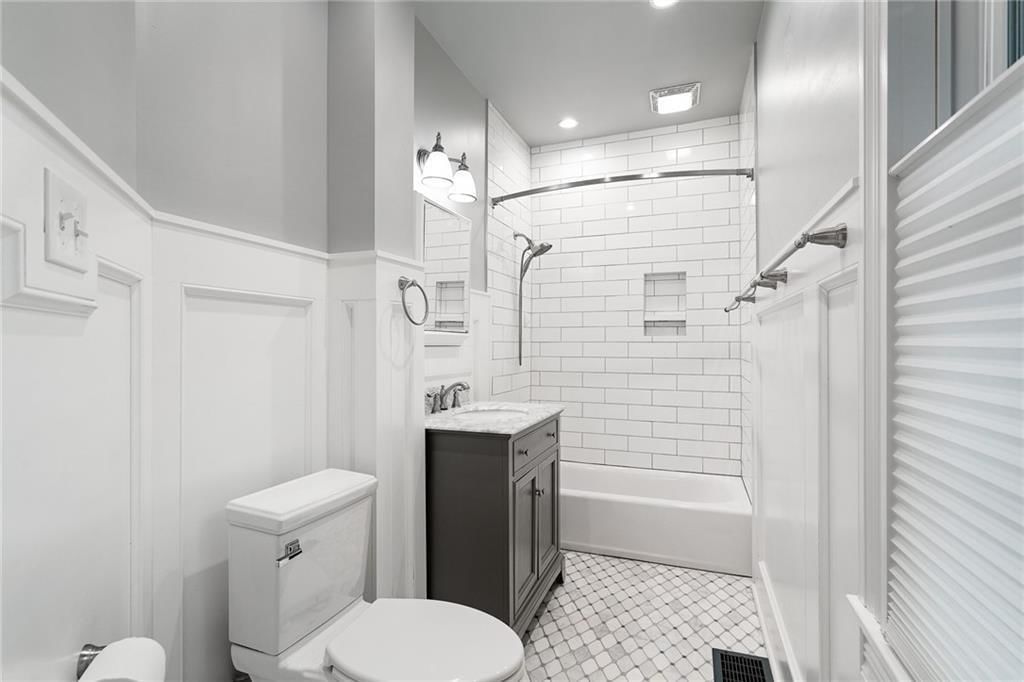 503 Marshall Street — photo 32