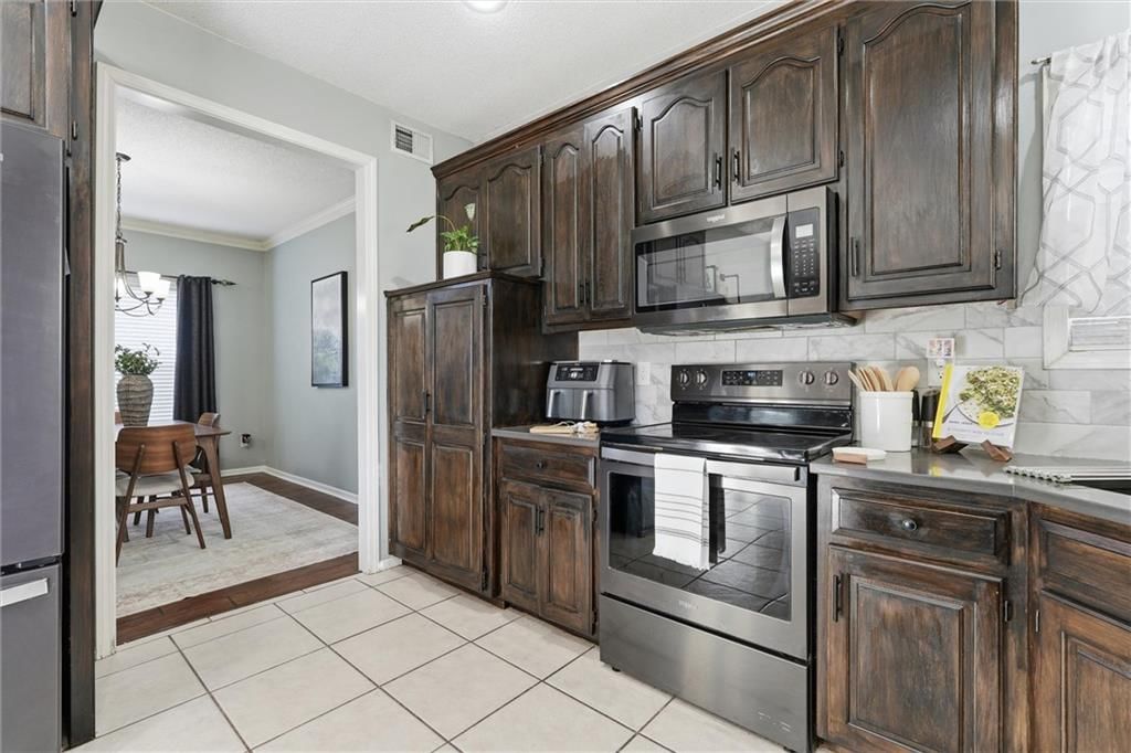 16345 S Warwick Street — photo 13