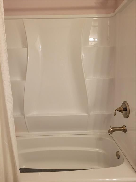 12191 S Troost Street — photo 17