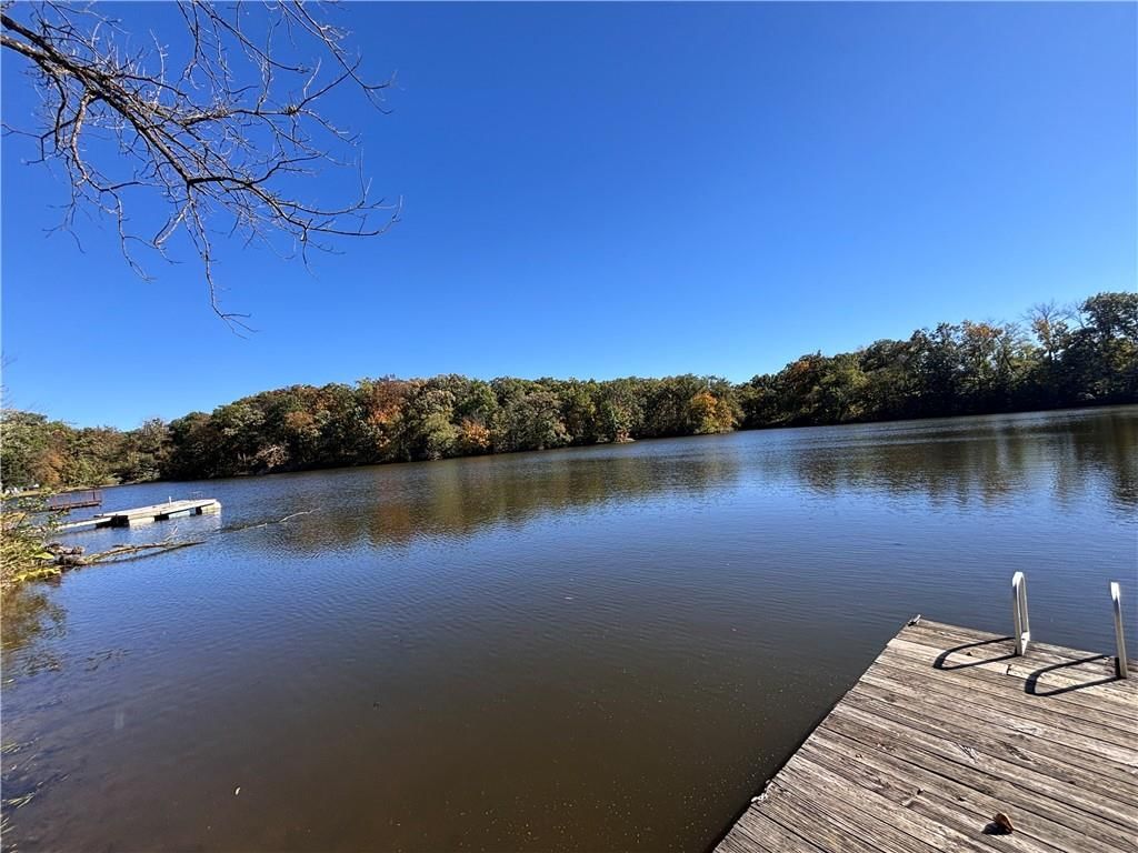 8990 Lake Drive — photo 8
