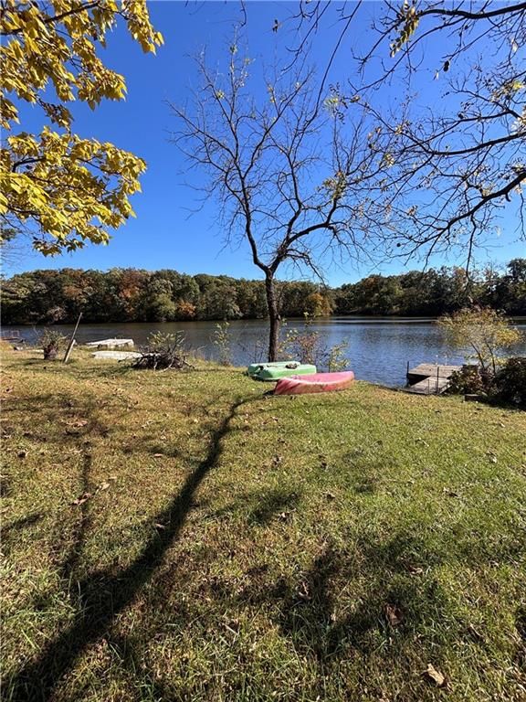 8990 Lake Drive — photo 10