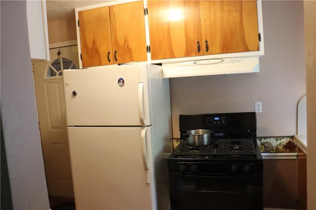 4724 Catalina Street — photo 6