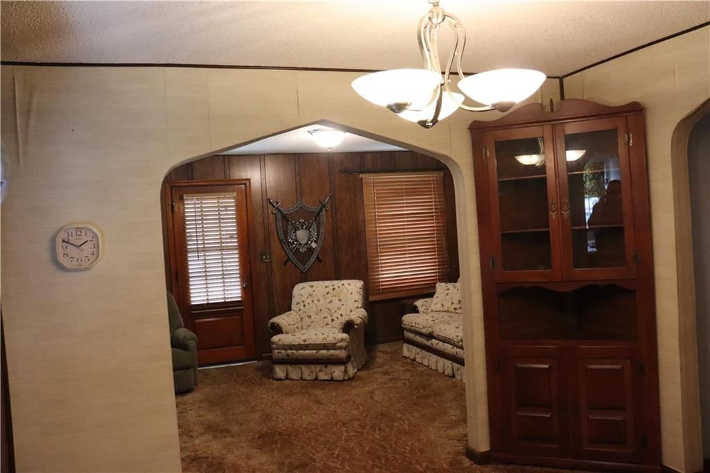 4724 Catalina Street — photo 11