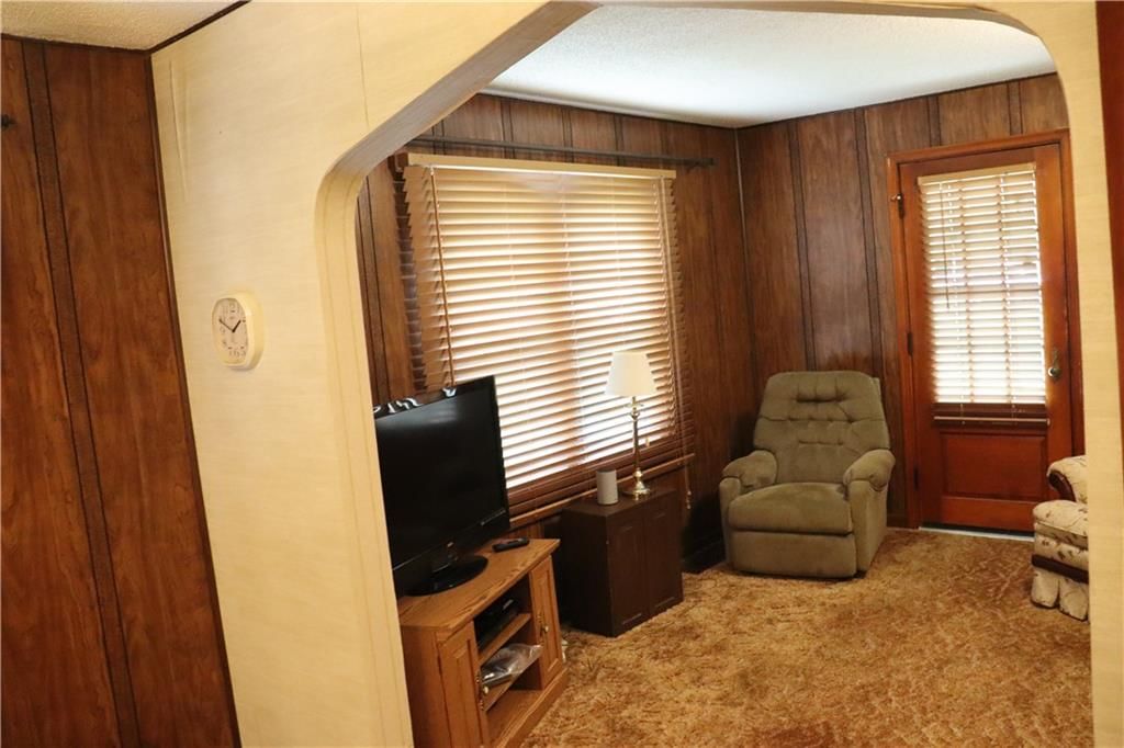 4724 Catalina Street — photo 12