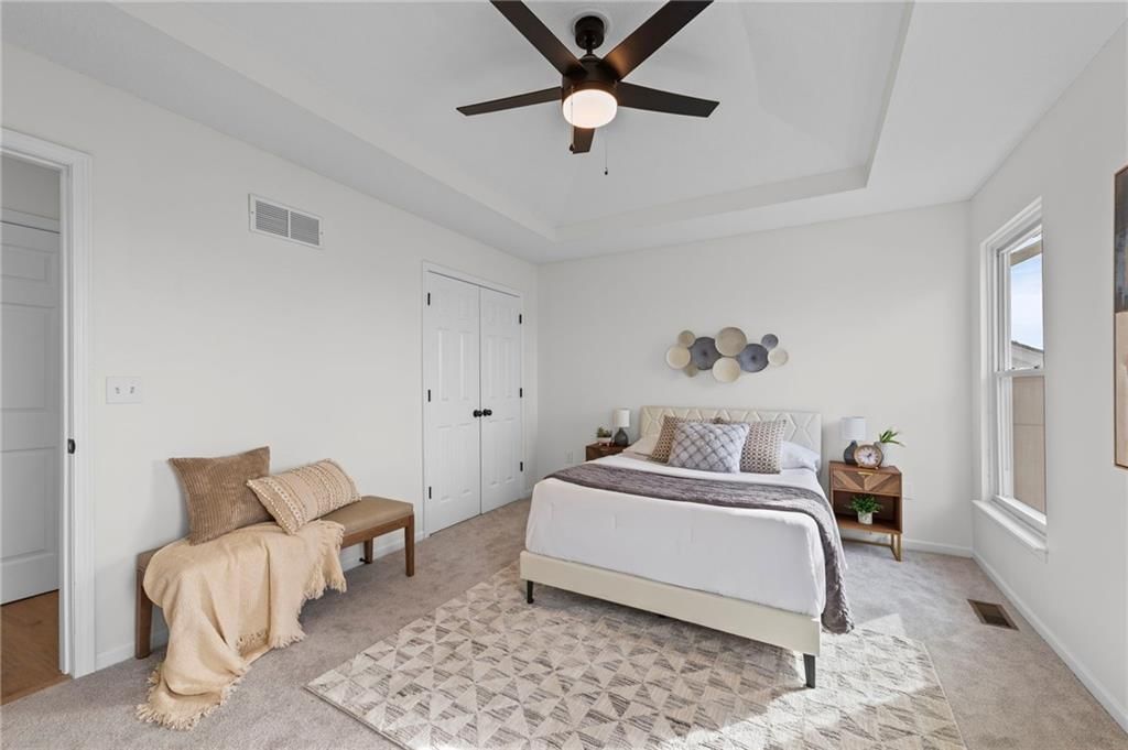 8540 N ROBINHOOD Avenue — photo 16