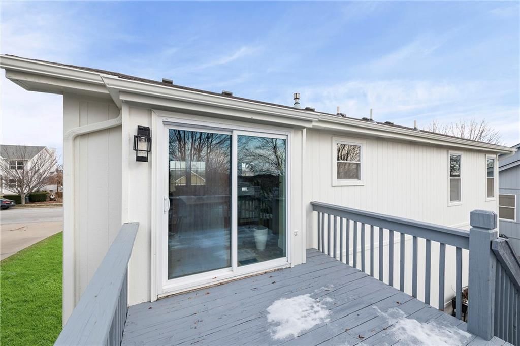 8540 N ROBINHOOD Avenue — photo 28