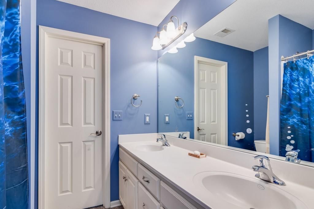 4600 SW Admiral Byrd Drive — photo 28