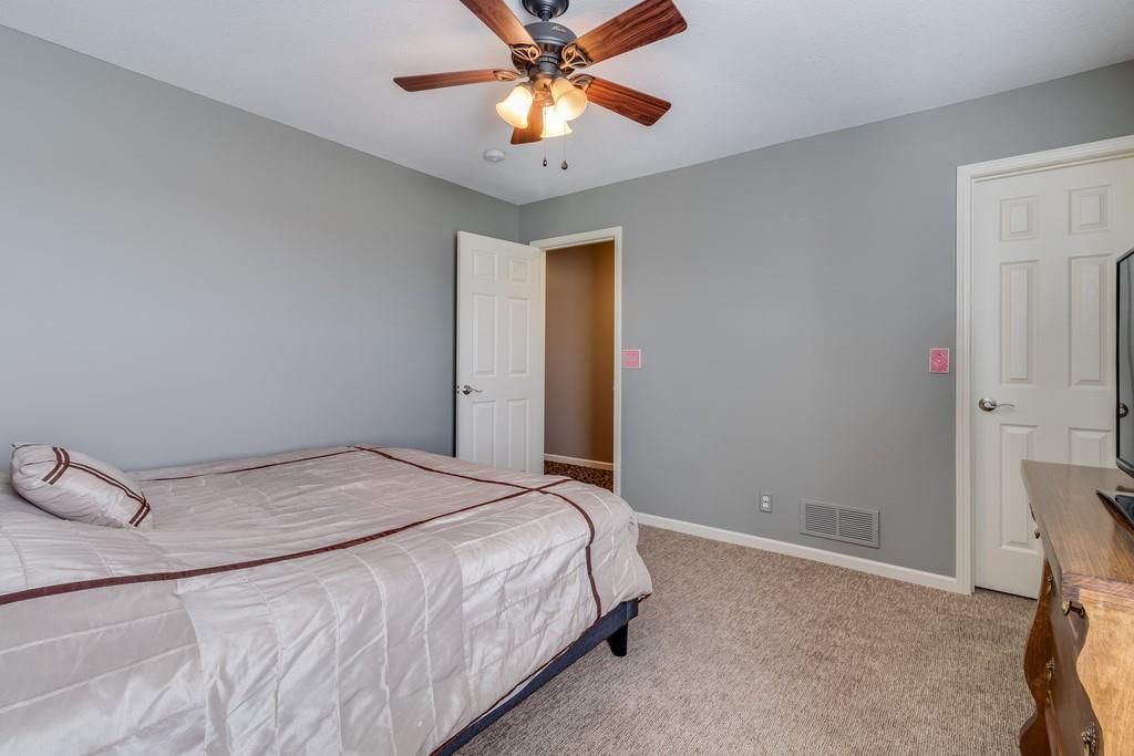 4600 SW Admiral Byrd Drive — photo 33
