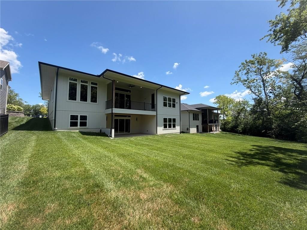 22415 W 89th Terrace — photo 37