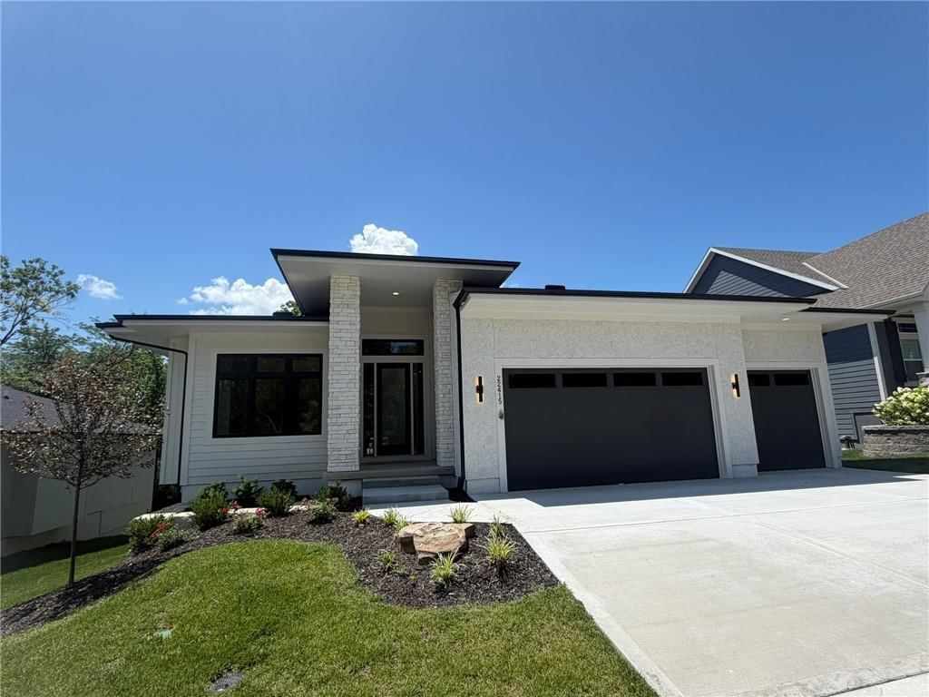 22415 W 89th Terrace — photo 43