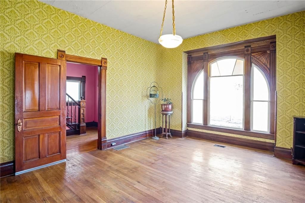 309 Maple Avenue — photo 15