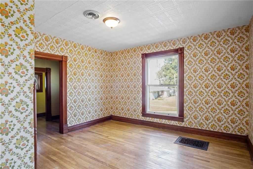 309 Maple Avenue — photo 30